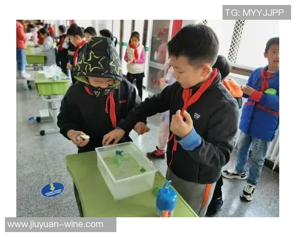 专访吴芳:探寻足球成功背后的秘密与智慧 专访吴芳:探寻足球成功背后的秘密与智慧
