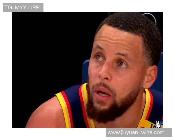 微笑足球明星盘点：那些用笑容征服球迷的传奇球员