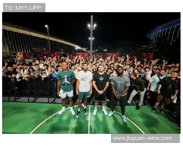 足球明星中国行热潮来袭球迷热情高涨共庆盛事 足球明星中国行热潮来袭球迷热情高涨共庆盛事